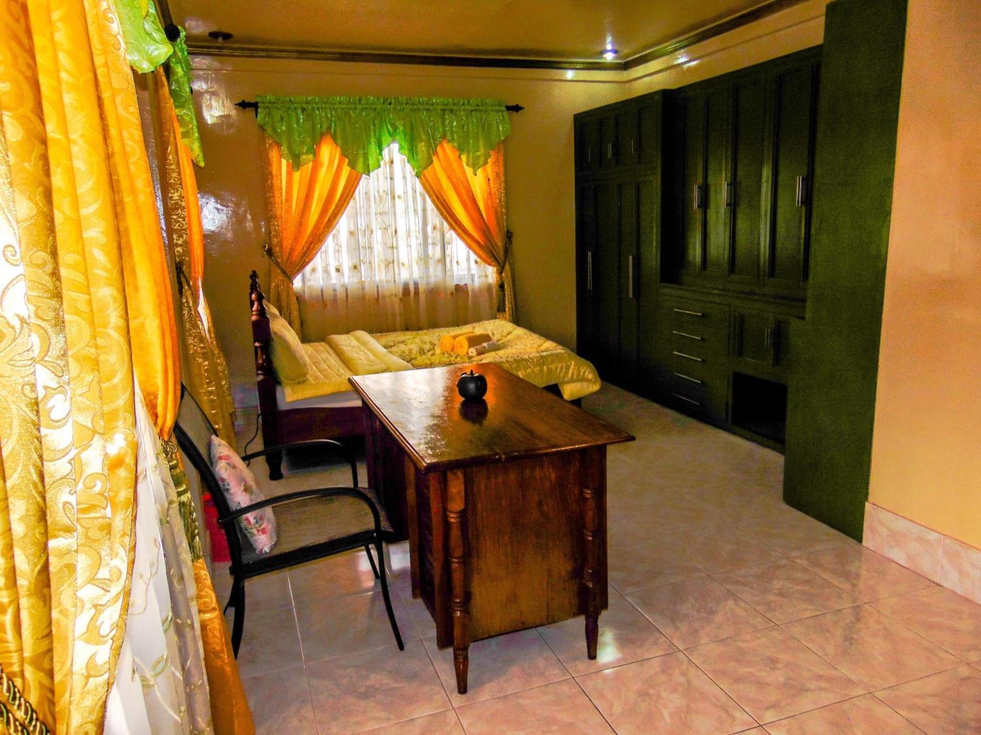 Pangulatan Beach Resort El Nido Room photo